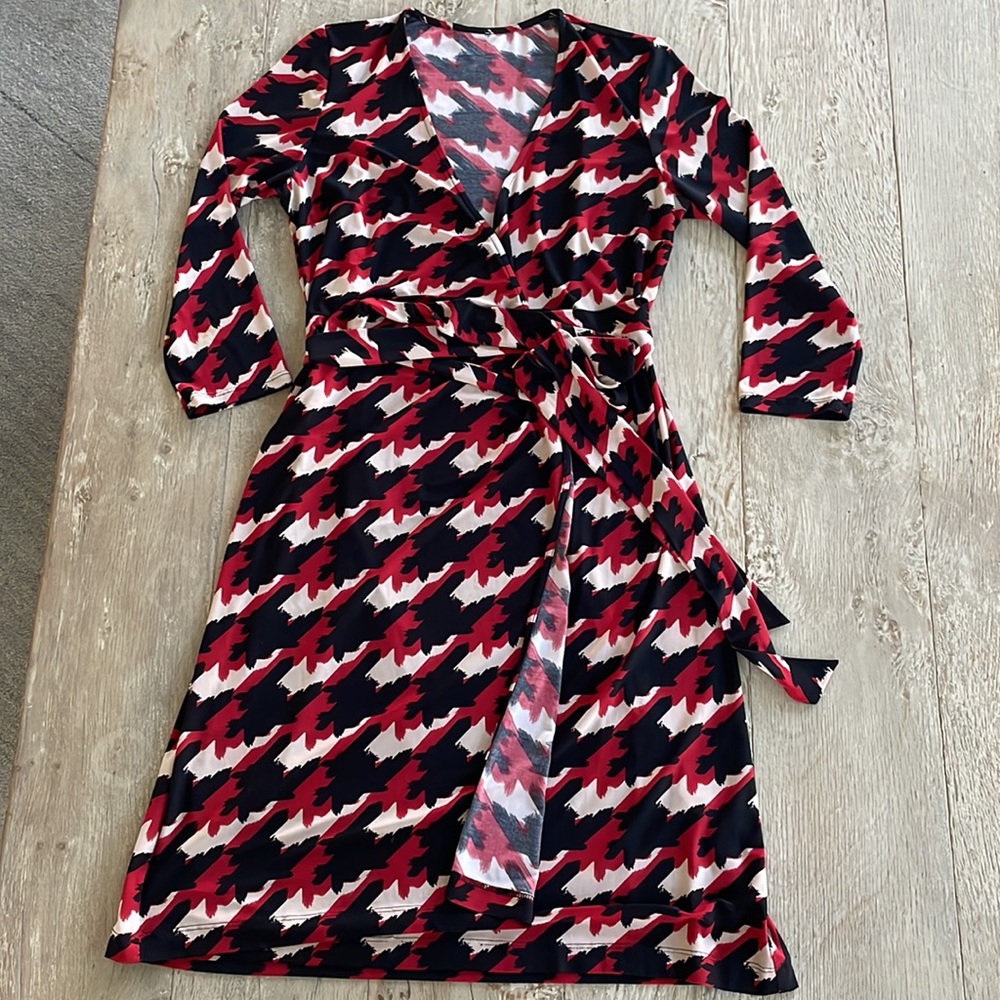 Black white Red Wrap work office work comfortable stretchy Dress sz S